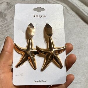 Gold color Starfish herring for women